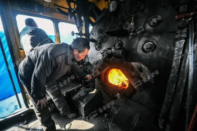 循环流化床锅炉长期超温爆管原因及解决方案